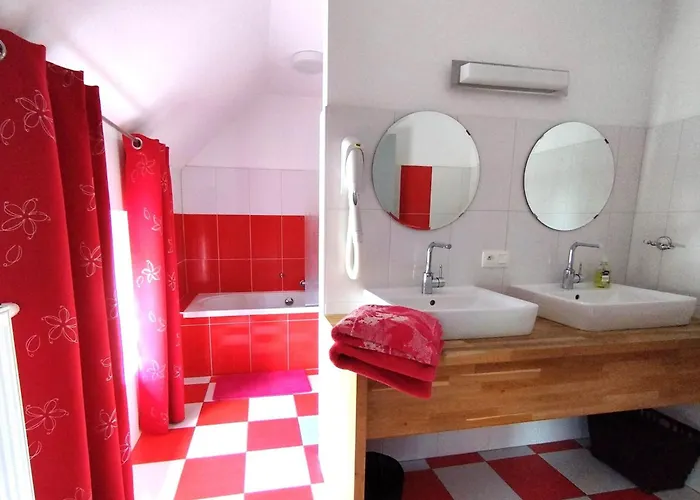 Ardennen 5 5 Bad 14 Pers Zugang Chaisards By Interhome *