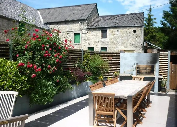 Ardennen 5 5 Bad 14 Pers Zugang Chaisards By Interhome