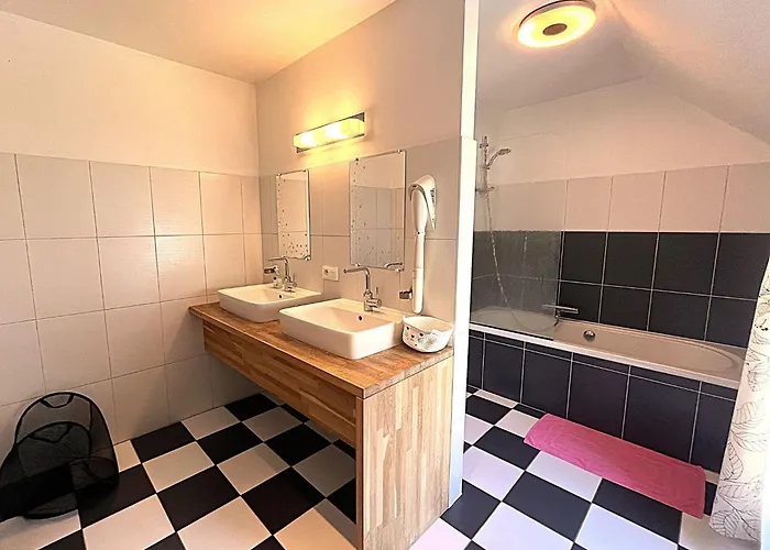 Ardennen 5 5 Bad 14 Pers Zugang Chaisards By Interhome Holiday home